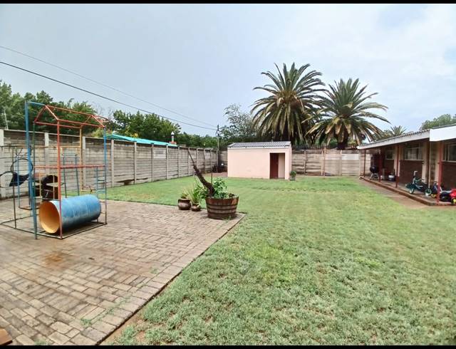 5 BEDROOM HOUSE FOR SALE IN SASOLBURG EXT 15